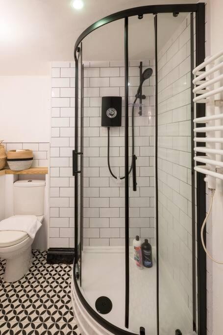 Modern 1-Bed Central Apartment With Outside Space Brighton Екстериор снимка
